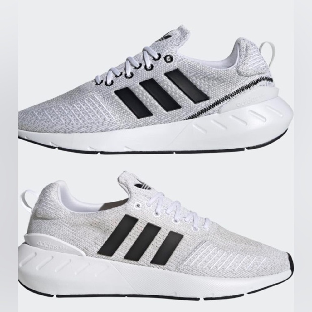 ADIDAS Swift Run 22 Cloud White/Core Blk/Grey One Sneakers..Sz:11.5 Men